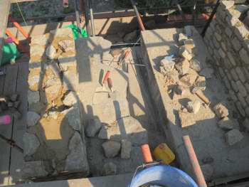 An overhead view of a building site.